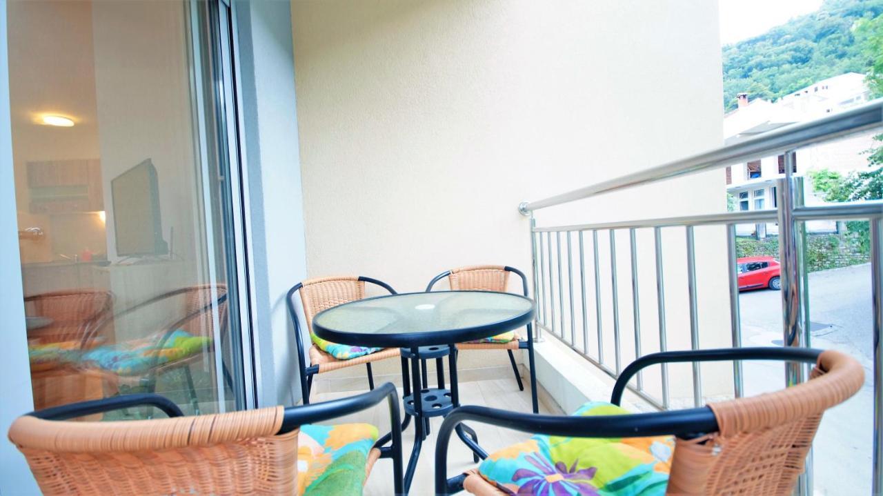 Pavlina Apartments Budva Bagian luar foto