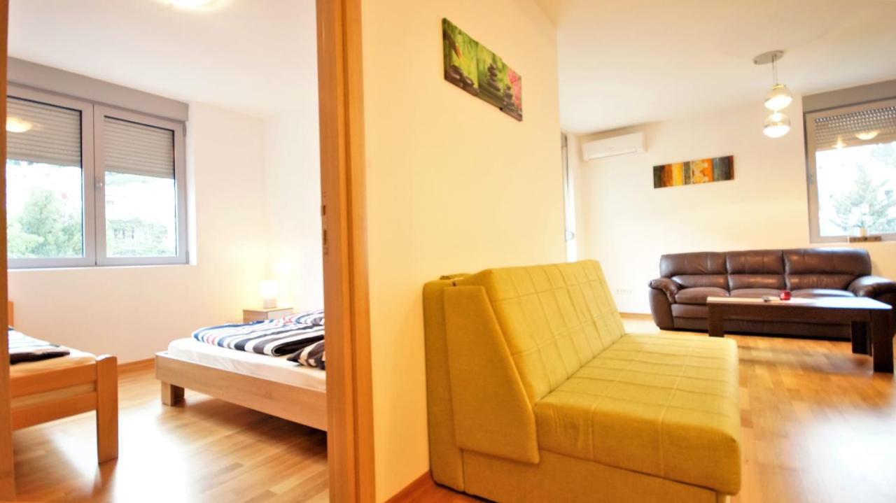 Pavlina Apartments Budva Bagian luar foto