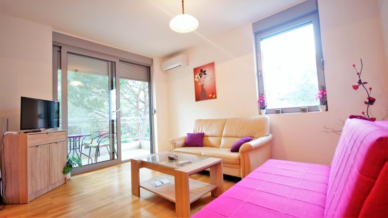 Pavlina Apartments Budva Bagian luar foto