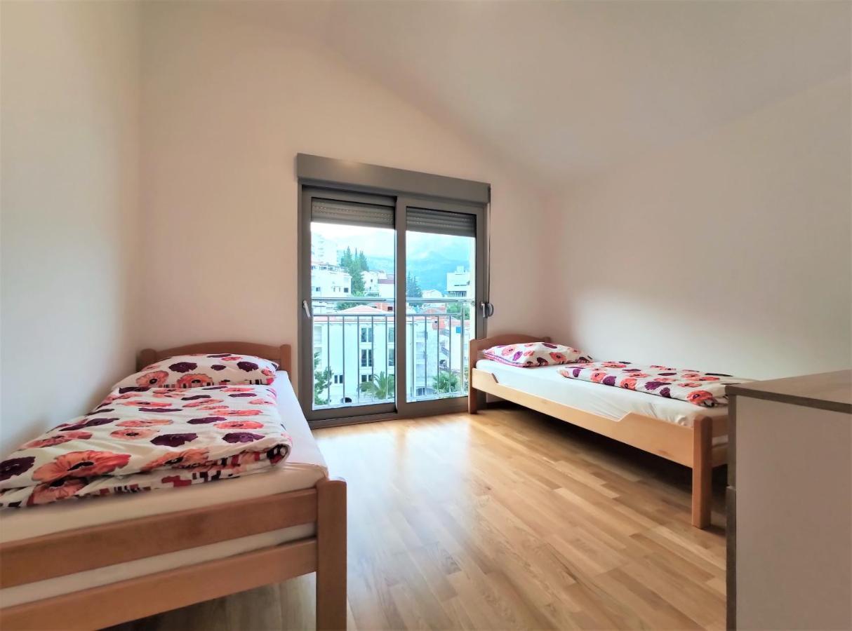 Pavlina Apartments Budva Bagian luar foto