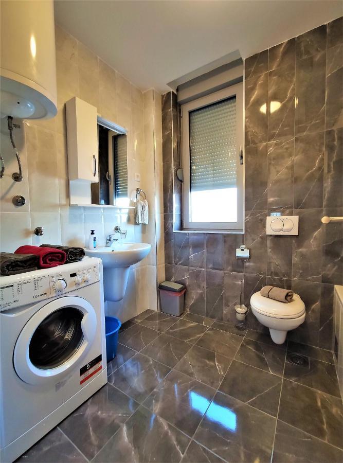 Pavlina Apartments Budva Bagian luar foto
